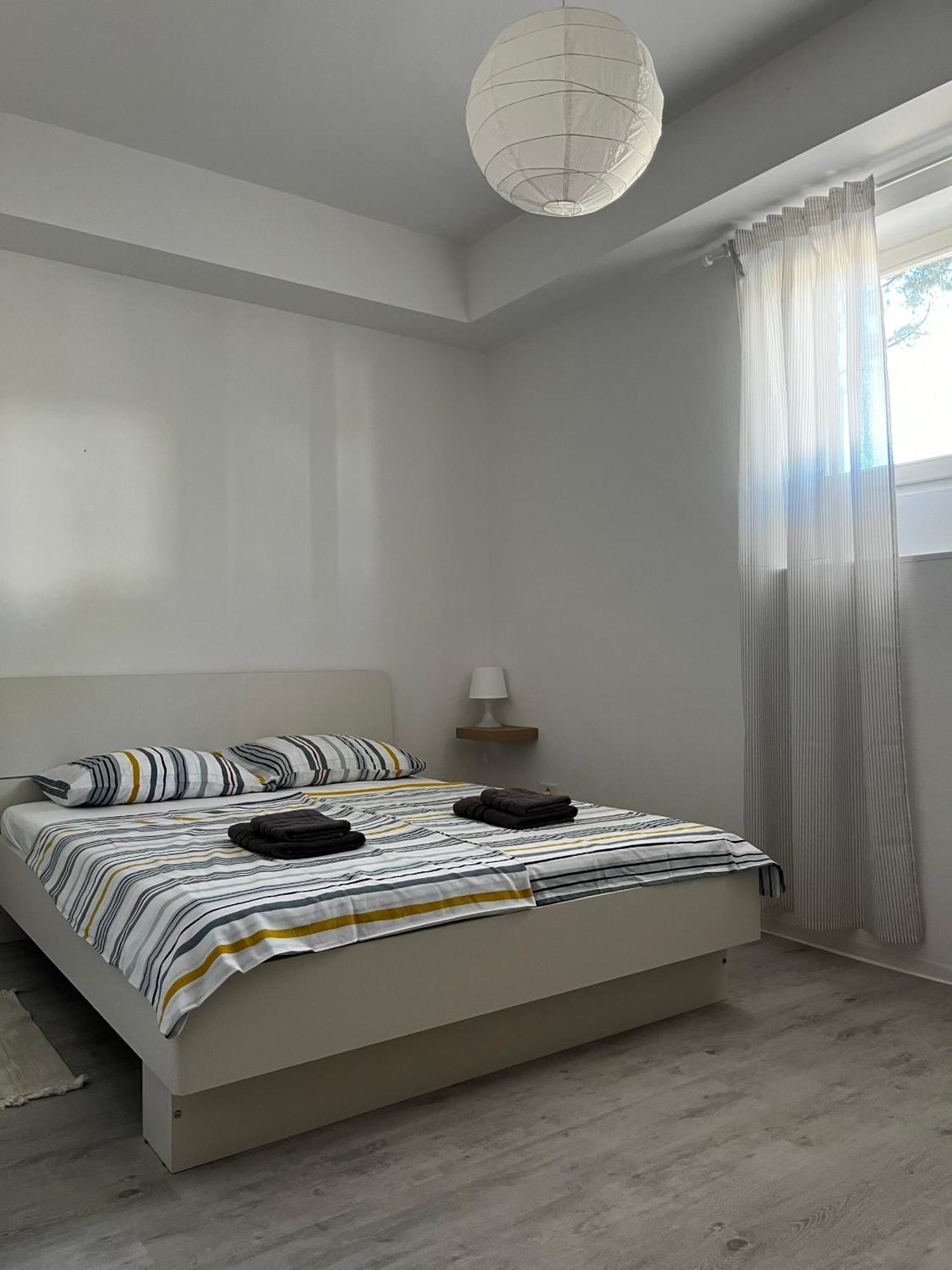 Appartamento Apartma Sunny Izola Esterno foto