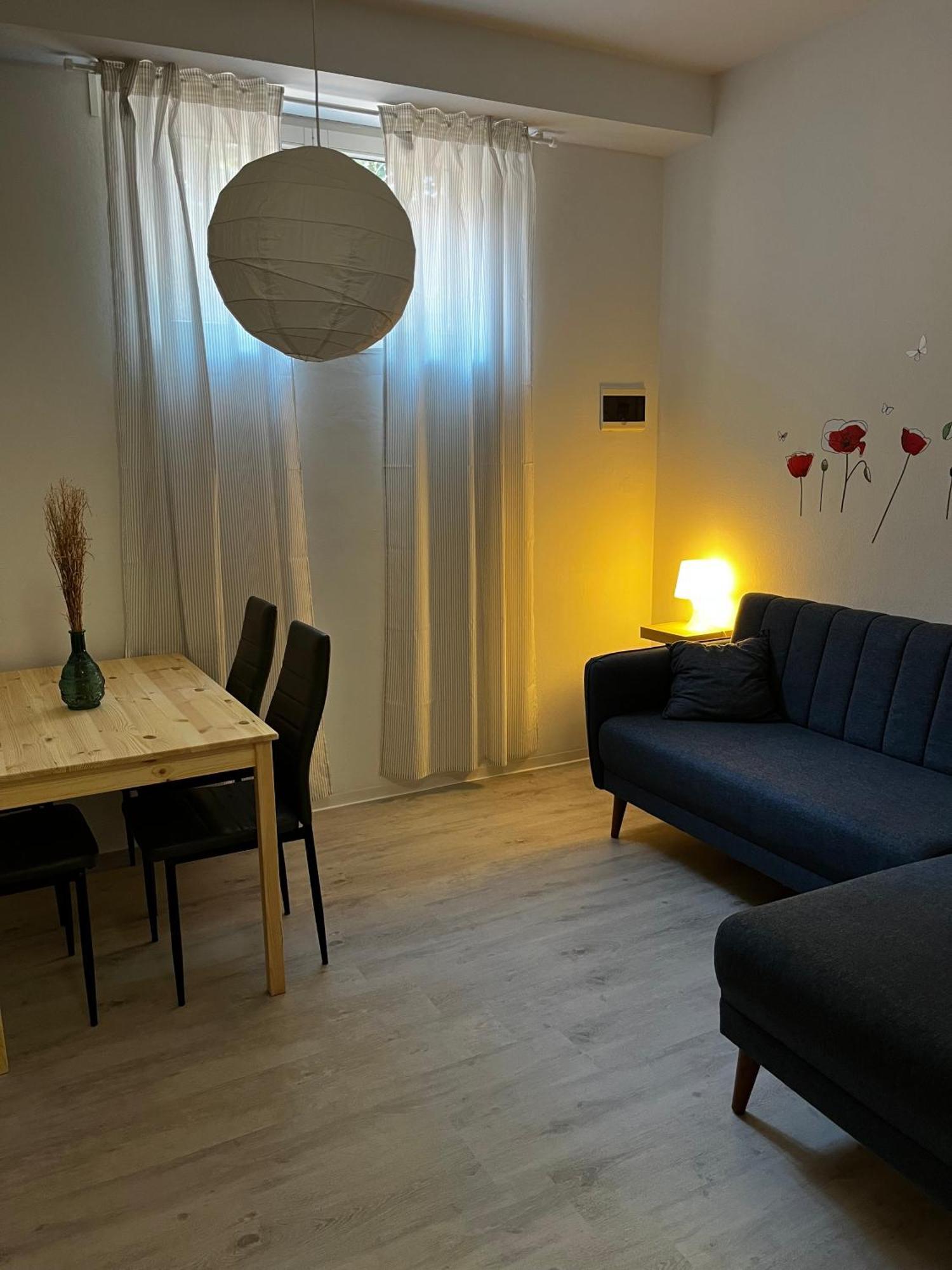 Appartamento Apartma Sunny Izola Esterno foto