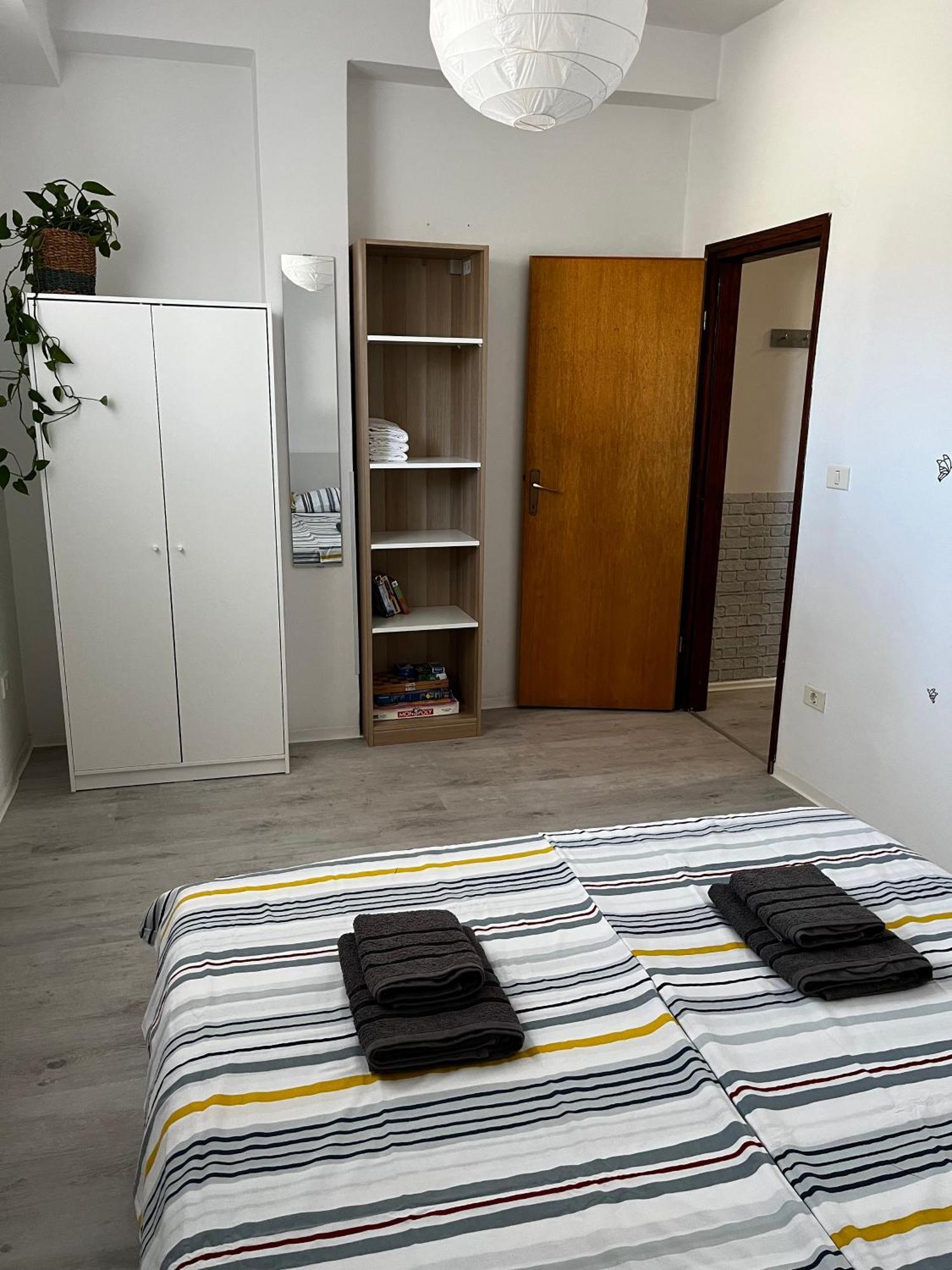 Appartamento Apartma Sunny Izola Esterno foto
